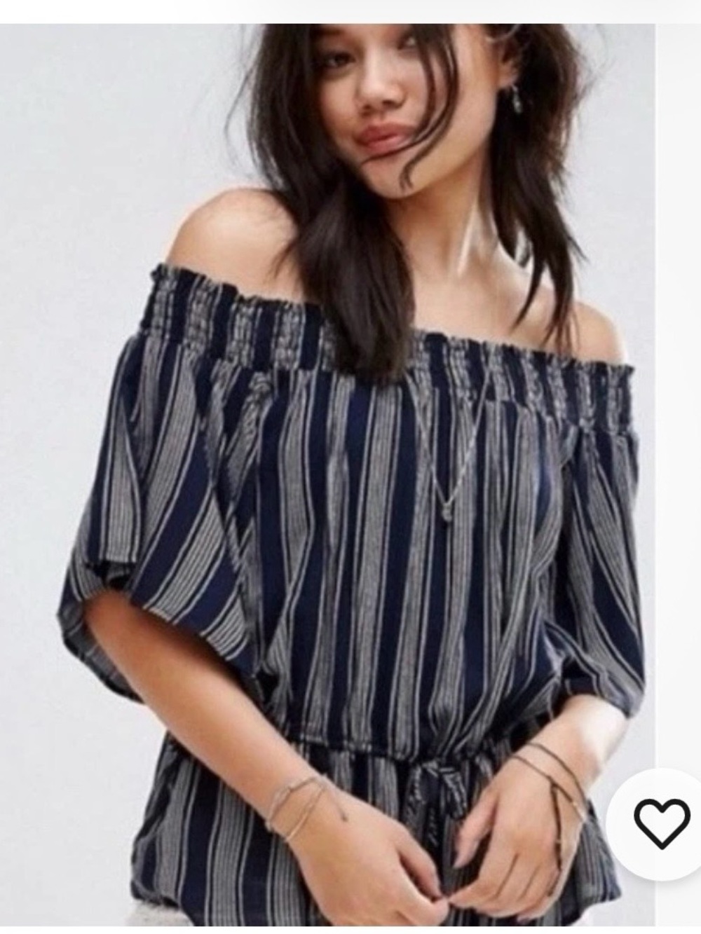 Abercrombie navy blue off shoulder peplum top white stripe size medium.